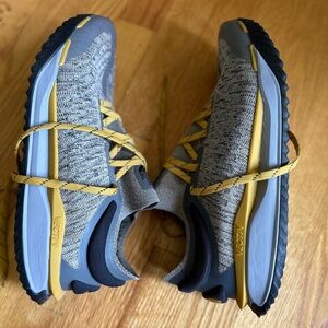 NWOT The North Face Gray Vectiv Escape Knit Reflect Athletic Trail Shoes 12